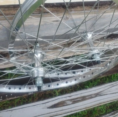 24” Polished w Chrome Spokes Mongoose Pro Class Repop - Image 1 of 3