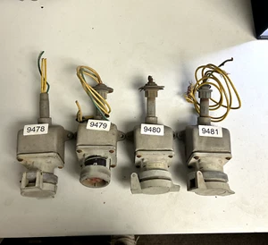 Cooper Crouse-Hinds AR341 Arktite Receptacle, 30 Amps 4 Wire 4 Poles - Picture 1 of 2
