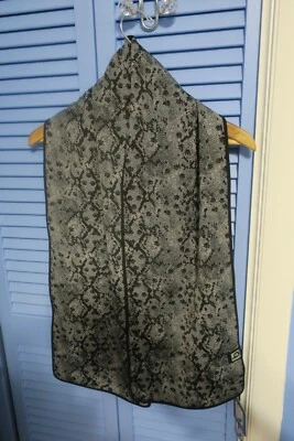 BUFANDA ESTAMPADA LARGA 60" FORRADA POLAR NUEVA CON ETIQUETAS - PATAS BRODY - Estampado animal Gran regalo Foto 1 de 4