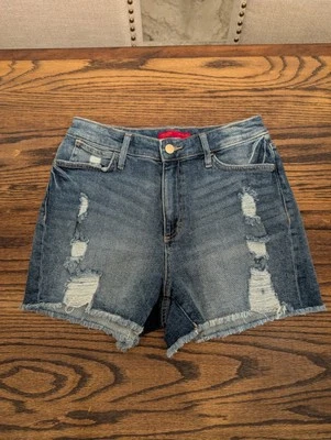 Pantalones cortos de tiro alto para mujer Jennifer Lopez talla 6... Dobladillo crudo rasgado envejecido Foto 1 de 3