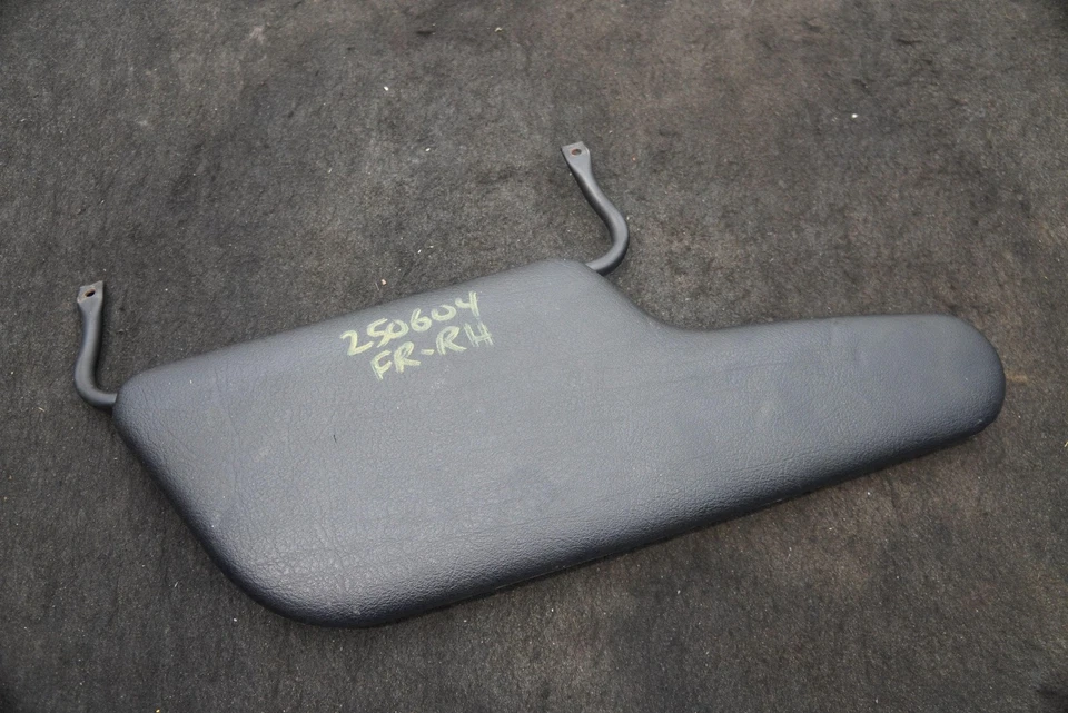 Espejo parasol pasajero derecho RG56BX7AB Chrysler Plymouth Prowler 00-02 Foto 1 de 4