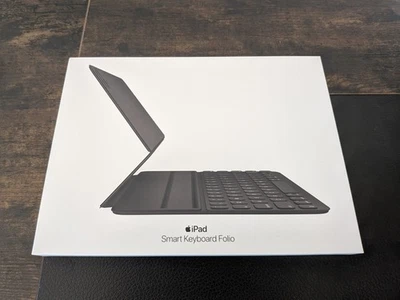 Apple iPad Smart Keyboard Folio für iPad Pro/Air 11" - schwarz - Bild 1 von 4