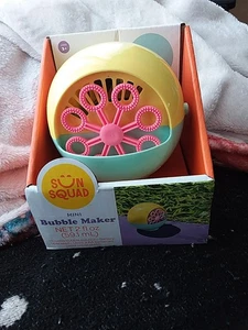 Sun Squad Mini Bubble Maker Fun Bubble Toy for Kids Ages 3+ - Picture 1 of 9