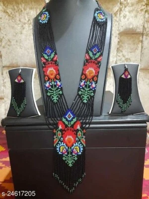 Pendientes Collar Boho Cuentas Hechos a Mano Cuentas Semilla Americano Ucraniano Tradicional Foto 1 de 2