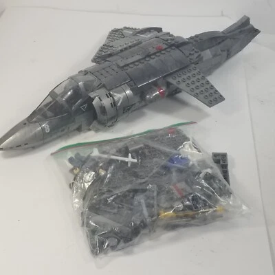 Mega Bloks Construx Call of Duty Strike Fighter Jet/Harrier- Incompleto Foto 1 de 4
