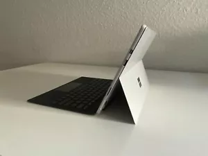 Tablet Microsoft Surface Pro 5 1796 i5-7300u 4GB 128GB 12.3" Win 10 Plata - Imagen 1 de 11