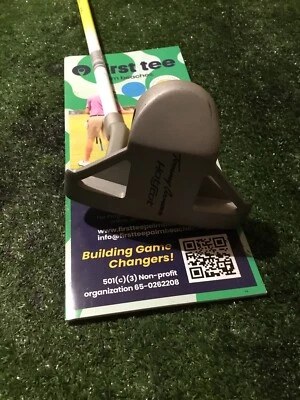 Tommy Armour Hotscot Putter 27 Inches RH Junior Flex Graphite Shaft - Image 1 of 4