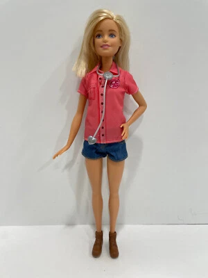 Muñeca Mattel Barbie 2016 carrera rescate animal centro FCP78 Foto 1 de 4