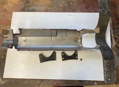 Soporte protector térmico convertidor catalítico montaje en tubo Porsche 944 Turbo 951 968 S2 Foto 1 de 4