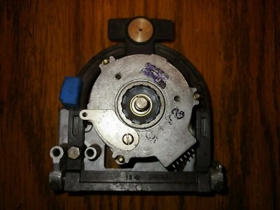 IBM WHEELWRITER TYPEWRITER PART - SELECTION PLATE - Image 1 of 2