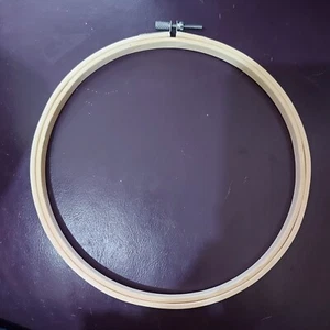 DIY Embroidery Cross Stitch Tapestry Ring Hoop Frame Sewing Tools 20cm - Picture 1 of 1