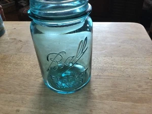 Vintage Blue Ball Mason Jar - Picture 1 of 3