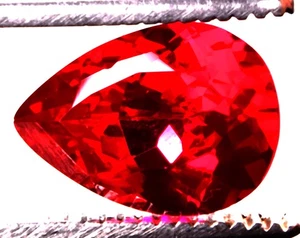 9,8 Cts. Piedra preciosa natural certificada con forma de pera rubí rojo de Mozambique - Imagen 1 de 4