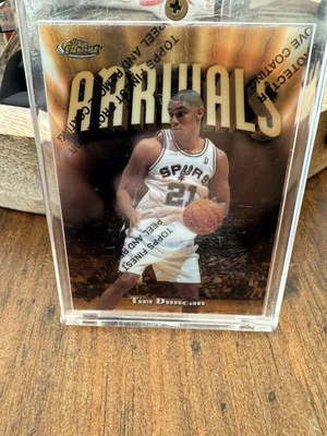 Tim Duncan RC 1997-98 Topps Finest Arrivals Gold Embossed #325 - Image 1 of 4