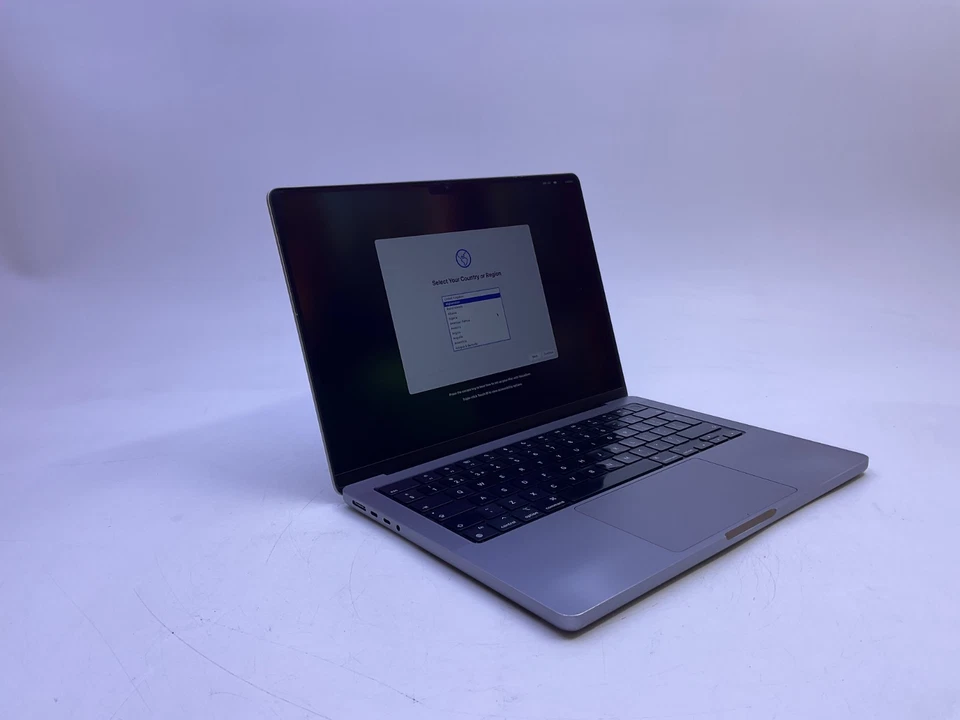 APPLE MACBOOK A2442 M1 PRO 16 GB RAM 512 GB ENGLISH US - Image 1 of 1