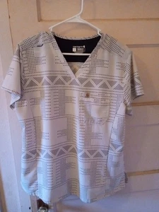 Women's Carhartt Size Large Scrub Top - Picture 1 of 2