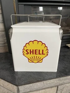 RARE Vtg 1950’s Metal SHELL Oil & Gas Cooler With Built In Bottle Opener GREAT - Picture 1 of 10