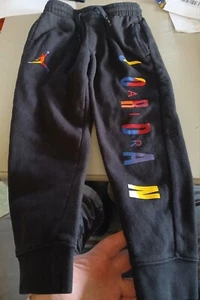 Boys Medium Jordan Black Jogging Bottoms - Picture 1 of 3