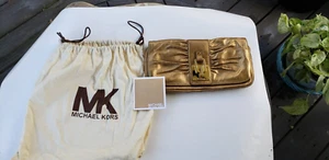 Michael Kors Clutch Tasche Gold Washed Leder mit Staubbeutel NIE BENUTZT - Bild 1 von 6