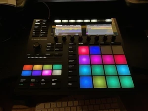 Native Instruments Maschine Mk3 PERFECT COND., INCL. SOFTWARE + EXPANSION PACKS - Picture 1 of 6