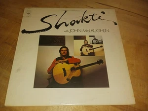Shakti With John McLaughlin (1976) S-81388 MADE IN ENGLAND. Sehr guter Zustand+/VG. - Bild 1 von 8