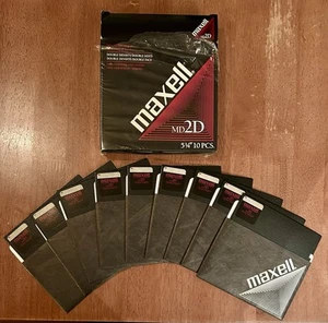 9 Maxell MD2D 5 1/4" Formatted IBM Mini Floppy Disks (open box, 1 missing) - Afbeelding 1 van 4
