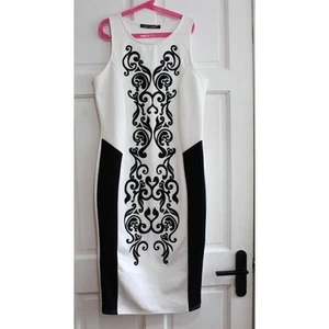 Love Label Dress Size 12 chest L36in 42in stunning bodycon - Picture 1 of 4
