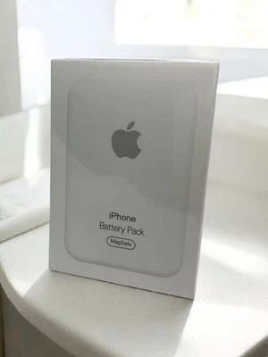 Apple MagSafe Battery Pack - Bianco - Immagine 1 di 4