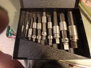 Lot de 10 extracteurs de robinet WALTON 3D avec boîtier métrique 4mm-25mm - Photo 1/2