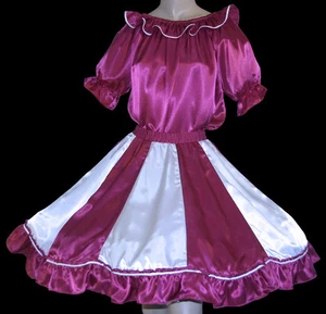TRAJE DE BAILE CUADRADO FUCSIA Y BLANCO (FALDA + BLUSA) Talla S/M - Imagen 1 de 4