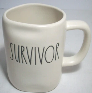 Magenta Rae Dunn Colección Artesanal: Taza SURVIVOR: En muy buena condición: Sin precio base - Imagen 1 de 4