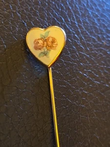 Coquette Retro Hutnadel Porzellan Herz Rosen - Bild 1 von 2