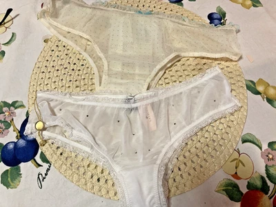 TWO (2) Victoria's Secret Women's Hiphugger/Hipster ST 11210986 NEW with TAGS - Image 1 of 3