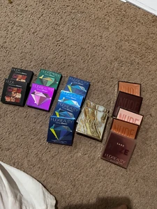 Huda beauty palette ombretti autentica - Foto 1 di 45