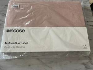 Incase Textured Hardshell Woolenex 15 Zoll MacBook Pro Thunderbolt Blush Pink - Bild 1 von 4