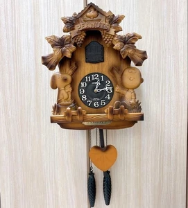 CITIZEN Snoopy Woodstock Holz Kuckuck Wanduhr selten handgeschnitzt Quarz gebraucht - Bild 1 von 17