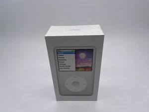 Apple iPod Classic 7th Generation Silver 120 GB A1238 REFURBISHED - Picture 1 of 4