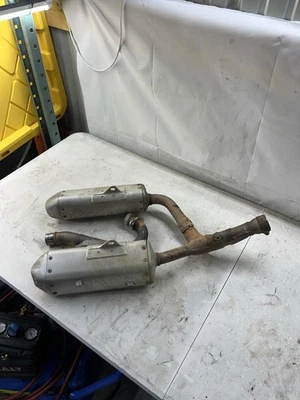 2014 14 CRF250R CRF250 OEM Cabezal de escape Tubo Colector Trasero Silenciador Oe Foto 1 de 4