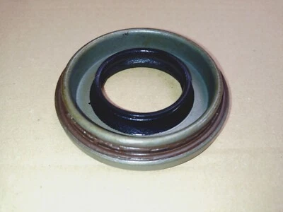 JAGUAR DAIMLER DIFF SELO DE ÓLEO DE PINHÃO SERVE PARA E-TYPE MK2 S-TYPE V8 250 420 3840/1 - Imagem 1 de 4