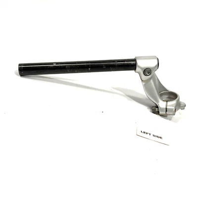 Suzuki Inazuma GW250 2013 A 2018, manillar y soporte, P/N 56221-48H20 Foto 1 de 4