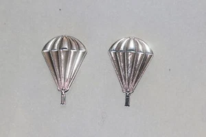 WWII POLONIA PULIDO AEROTRANSPORTADO METAL COLLAR PARACAÍDAS INSIGNIAS BUENA CALIDAD COPIA - Imagen 1 de 2