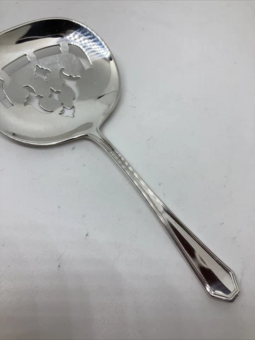 Dominick & Haff QUEEN ANNE PLAIN Sterling Silver BON BON NUT SERVING SPOON 4-7/8 Cover