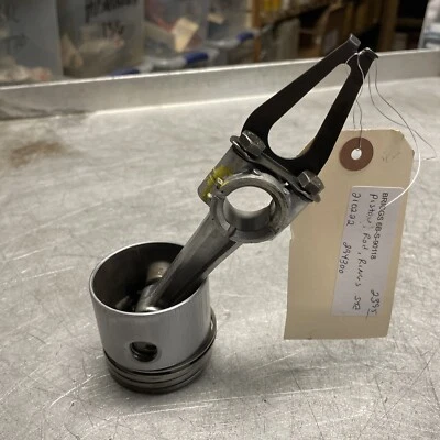 OEM USED 1974 BRIGGS 6B-S-90118 HORIZONTAL MOTOR PISTON,ROD,RINGS STD. ASSEMBLY - Image 1 of 4