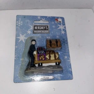 🌲 Hershey’s Holiday Village Figure Christmas Figurine Train Porter - Picture 1 of 1