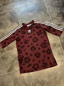New Adidas Burgundy Stretchy T Shirt 3/4 Sleeve Size 8 - Picture 1 of 3