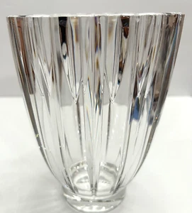 Villeroy & Boch Tondo 8"Crystal Vase - Picture 1 of 6