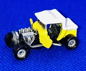 De colección Micro Máquinas Deluxe Ford T Bucket Roadster Amarillo 1988 Galoob - Imagen 1 de 7