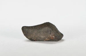 GEWÖHNLICHER CHONDRIT Meteorit mit FRISCHER KRUSTE 6,29 g - TOP - Bild 1 von 3