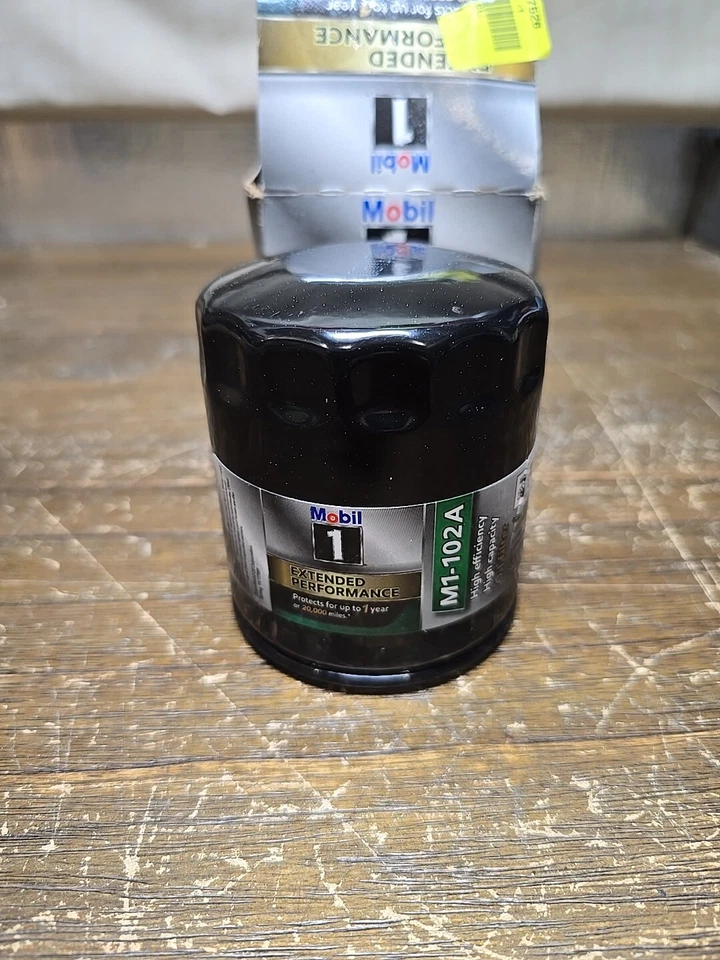 Filtro de aceite Mobil 1 M1-102A rendimiento extendido alta eficiencia alta capacidad  Foto 1 de 4