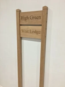 OAK HOUSE NAME PLAQUE SLIM MULTI SIGN SOLID OAK POST CUSTOM ENGRAVED SIGN - Picture 1 of 5
